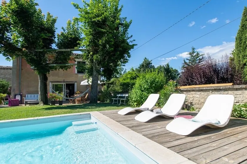 La Rose du Petit Bois, large family home with swimming pool in the Monts d'Or region - Image 1