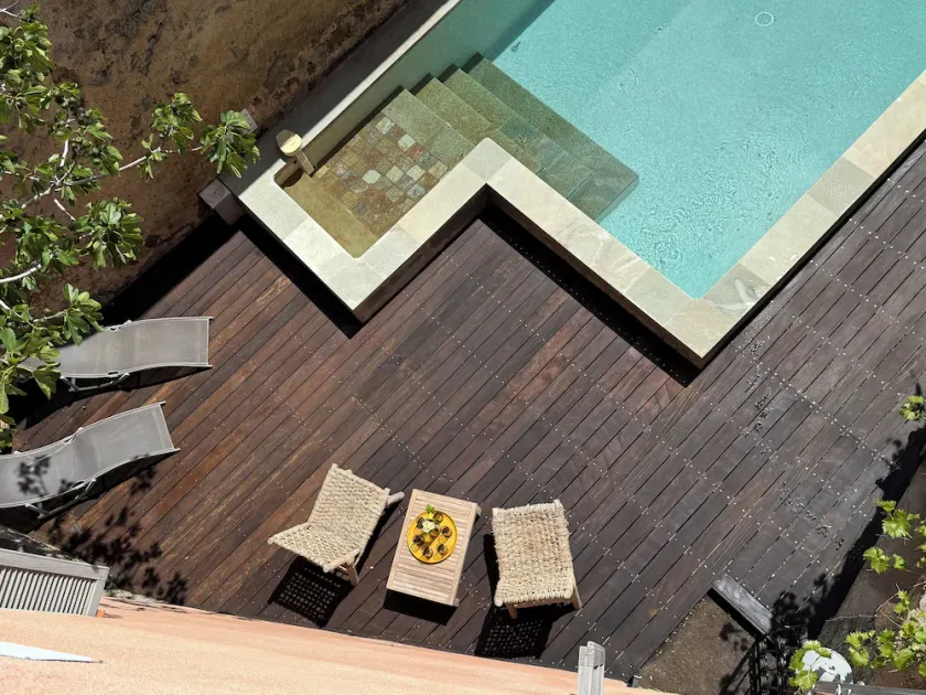 Air-conditioned authentic village house with sea view, terraces and swimming pool - Image 1