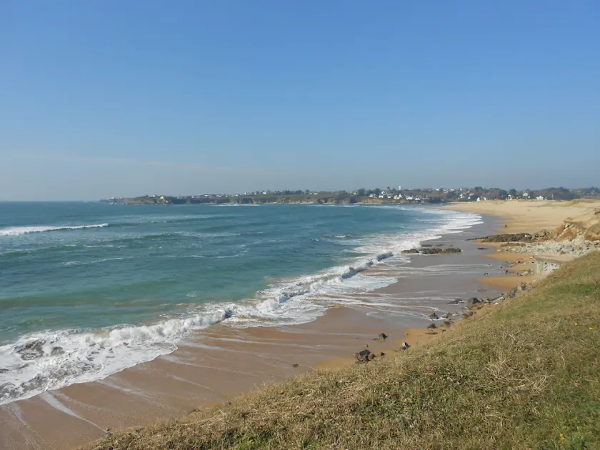 Beach 500 m, House 3*, 4 Bedrooms (1 on ground floor) for 2 to 8 people, WIFI, Garden, garage - Image 1