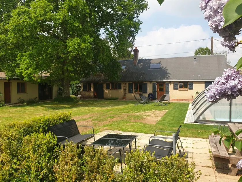 Charming farmhouse with heated indoor swimming pool  - Image 1