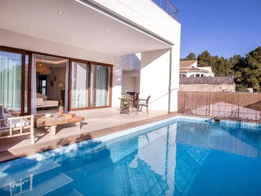 Charming 4-Bed House in Javea - Montgo Park - Image 1