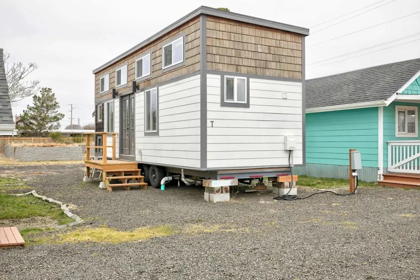 Affordable Grayland Beach Stay – Ocean Spray 11 - Image 1