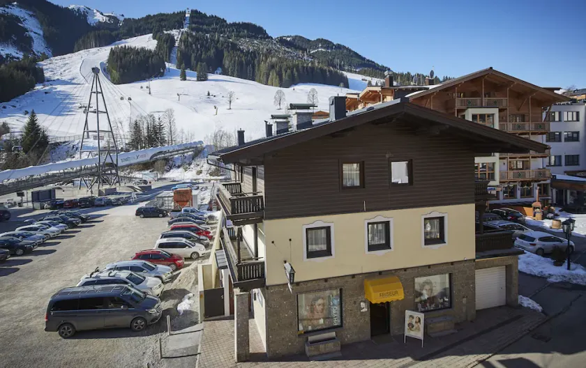 TownHouse Appartements - Image 1