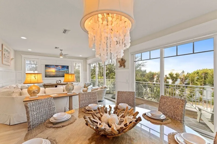 Seaside Haven 4 Bedroom Home by RedAwning - Image 1