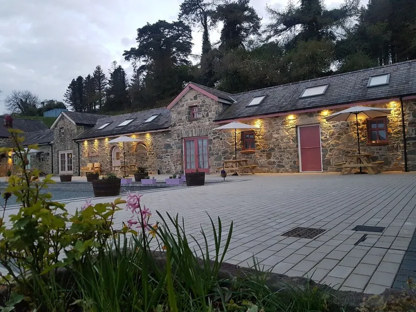 Magical 3-Bed Stone Built Cottage - Sleeps 6 - Image 1