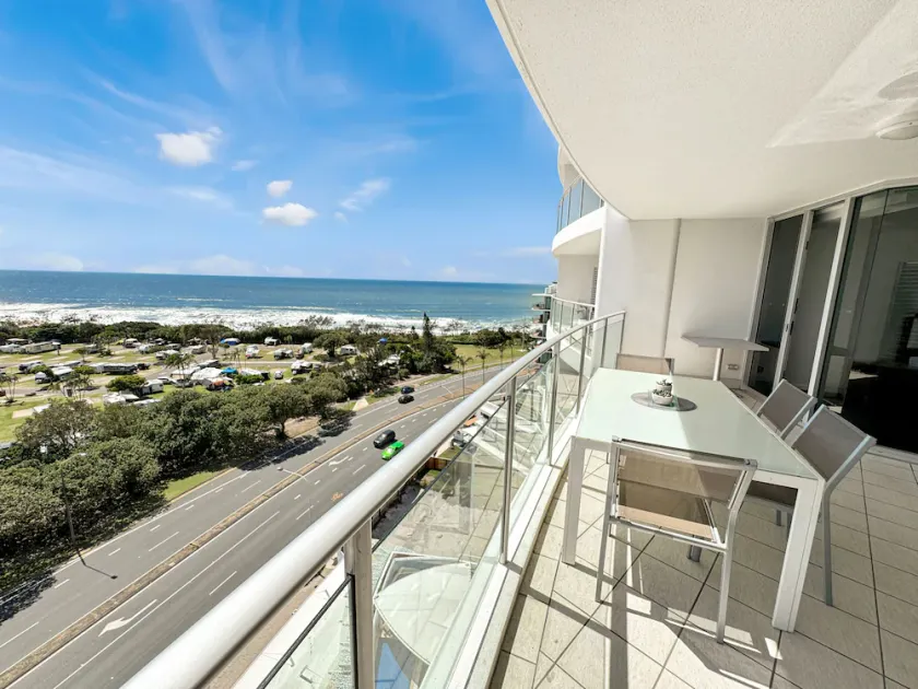 Resort Apartment in Maroochydore - Image 1