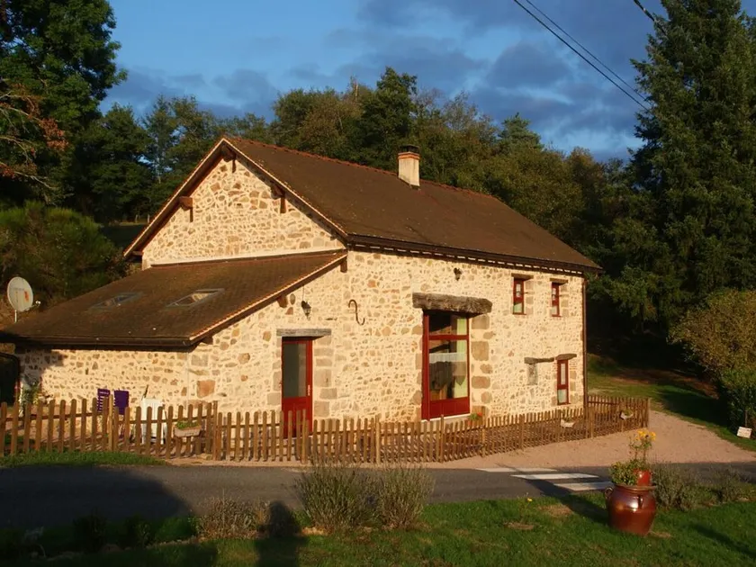 Cottage in nature with Wifi and pets - Image 1