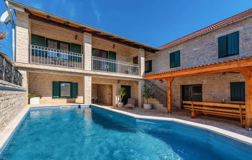 Beautiful Home In Benkovac - Image 1