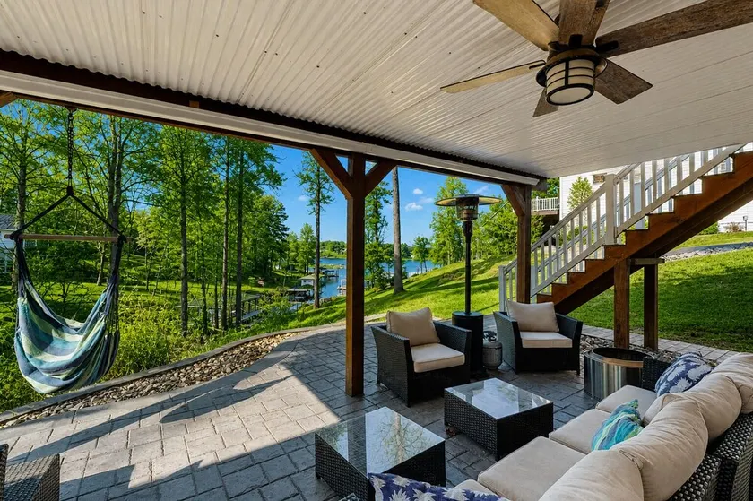 Stellar lakefront oasis with kayaks, SUP, firepits, dock, & games - dog-friendly - Image 1
