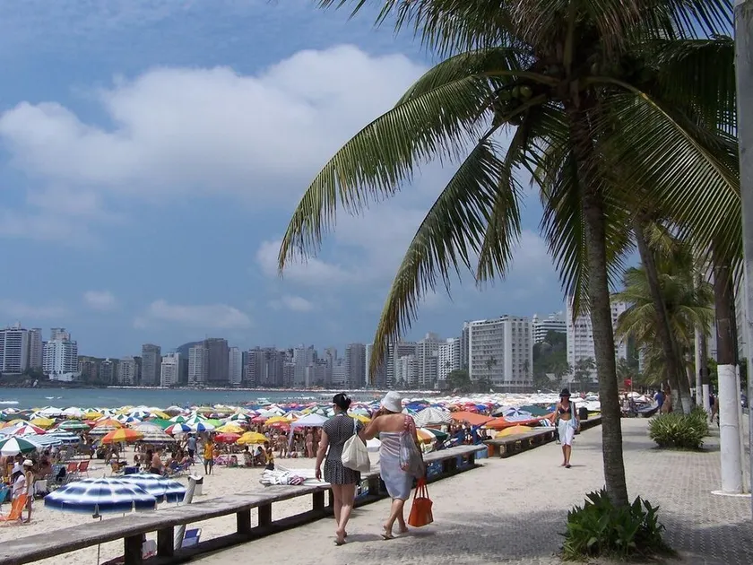 kitnet Guarujá pitangueiras boulevard - Image 1