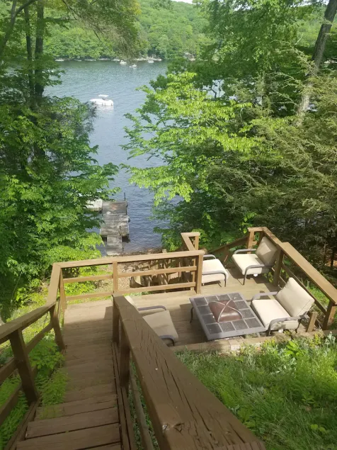 Propriété au bord du lac avec espace de quai sur le lac Wallenpaupack Big Woods 1 - Image 1