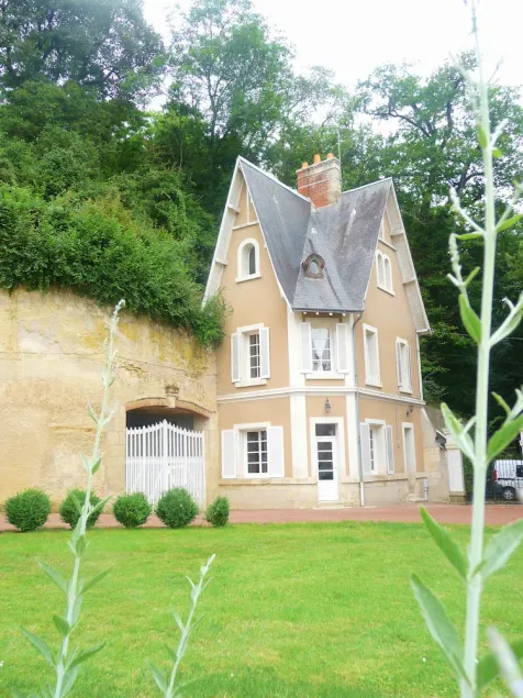 Maison des Fées chic et charme 5 mn de Tours. Piscine chauffée dès mai - Image 1