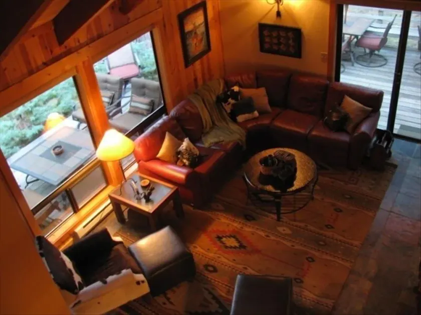 $ 249 / Nite Special 26-29 august! 100% 5-stjernet anmeldelser! Charmerende hytte på golfbanen - Image 1