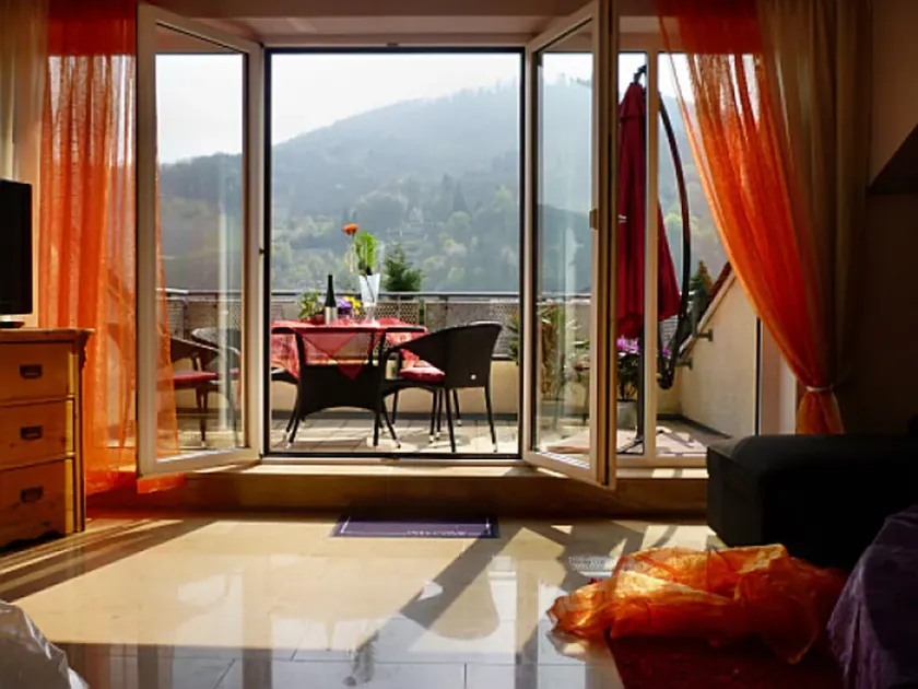 Modern apartment in Bernkastel-Kues in a quiet and central location - Image 1