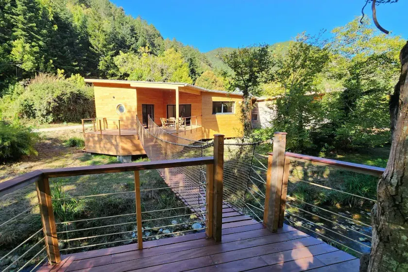 Gîte near Lac du Salagou in Hérault. Dragonfly lodge in the heart of nature - Image 1