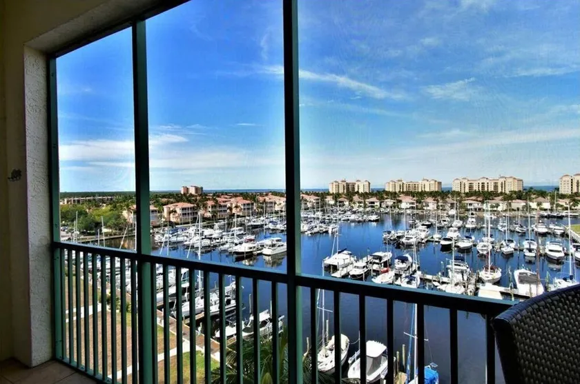 Beautiful Sunset views of Port Charlotte - Image 1