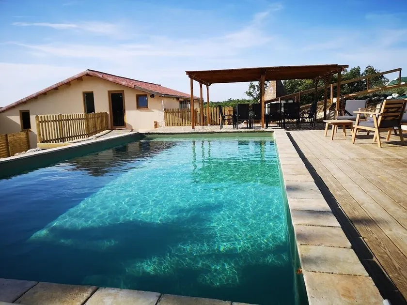 Spacious cottage in the countryside: vacations with friends or family - Image 1