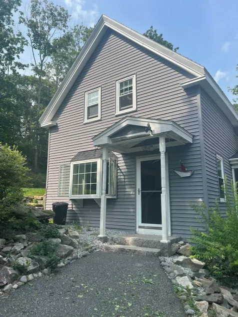 Boothbay Harbor, 2-Story Cottage, downtown - Image 1