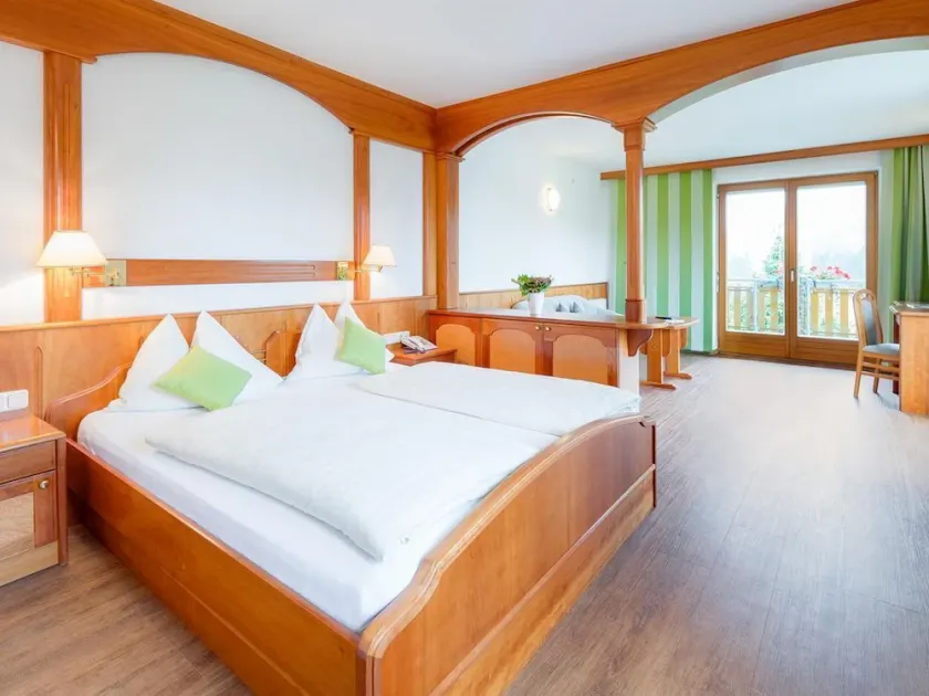 Juniorsuite - Golf-Tennis-Wellnesshotel Mori - Image 1