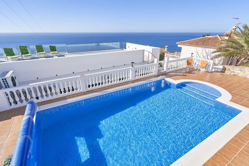Villa Infinite - Image 1