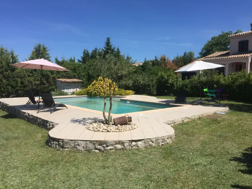 Modern villa for a successful holiday - Image 1