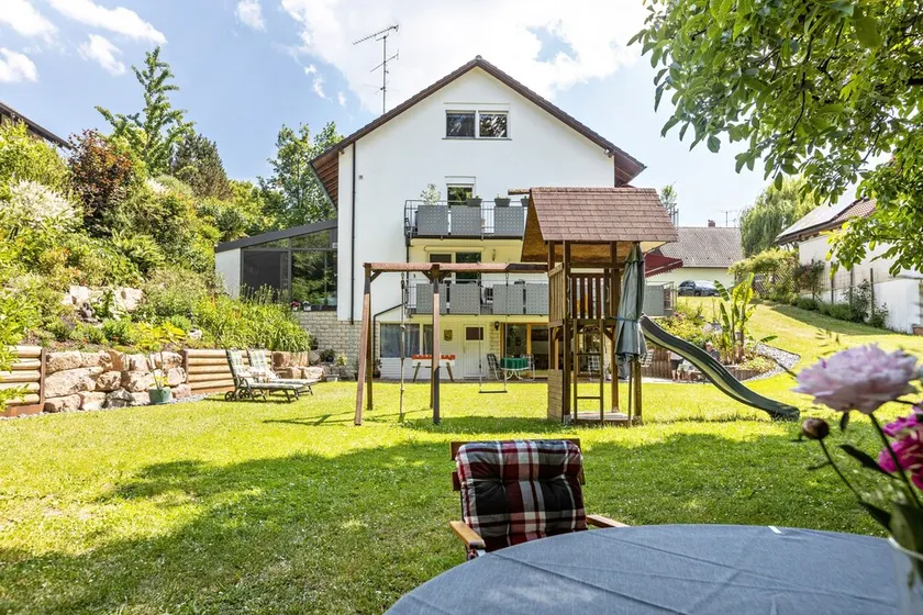 Cozy Attic Apartment “Haus am Mühlenbach” in Beautiful Area with Wi-Fi, Patio & Garden; Parking Available - Image 1