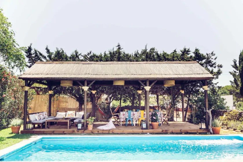Andalusisk bondgård med privat pool och 100 hektar gård till ditt förfogande - Image 1