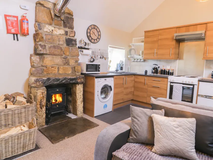 Dovecote Cottage - Image 1