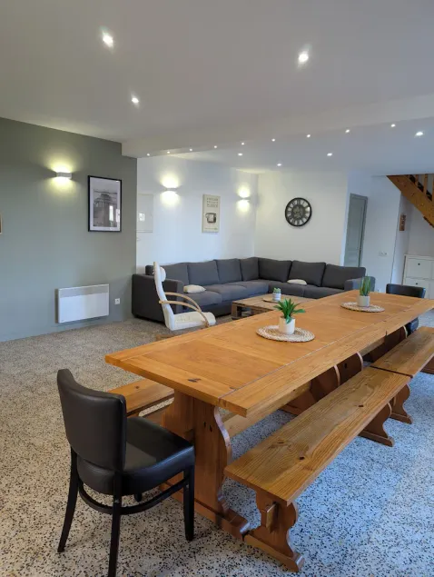 Comfortable individual lodgings in a natural setting. - Image 1