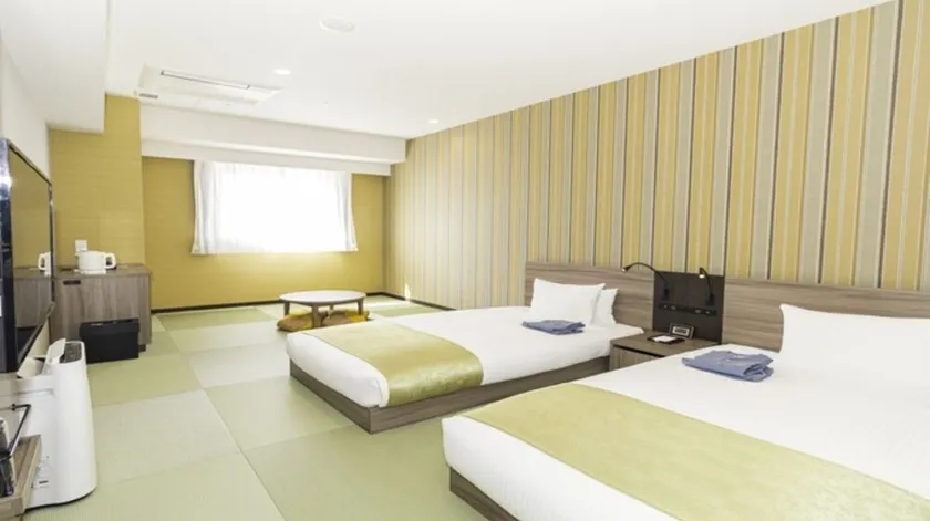 Deluxe Japanese Twin for VS | Simple Stay no me / Hakodate Hokkaidō - Image 1