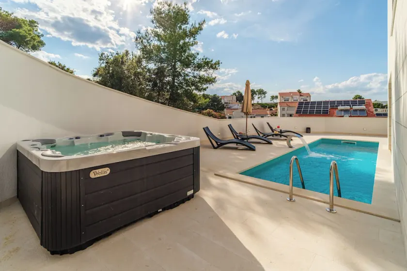 Villa Dono - Image 1