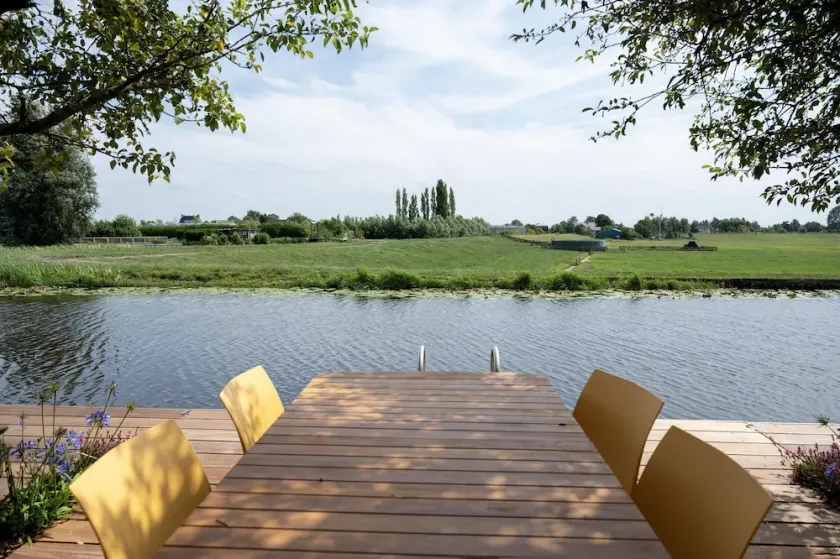 Semi-detached 5-person holiday home on the waterfront - Image 1