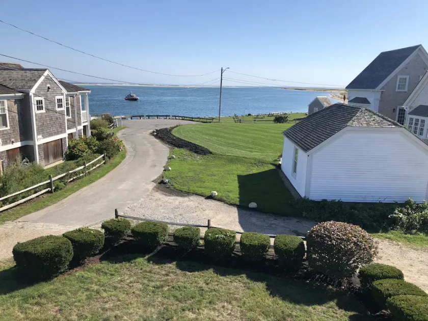 Ideal Chatham Location.  Waterview, Beach, Walk to Town,Great Views,4 Bedroom,AC - Image 1