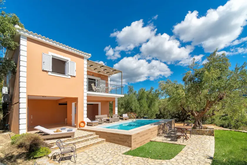 Encantadora casa con piscina privada. - Image 1