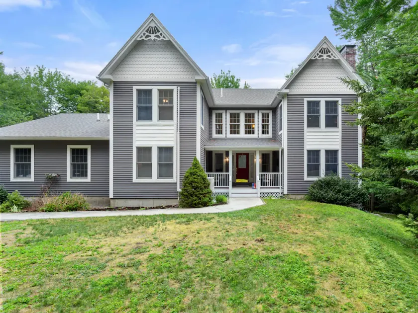A/C and Close to Acadia & BH! Enjoy the peaceful babbling brook or great Wifi! - Image 1