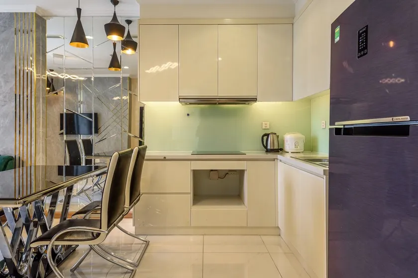 Vinhomes Central Park - Central HCMC Luxury Apartment - Image 1