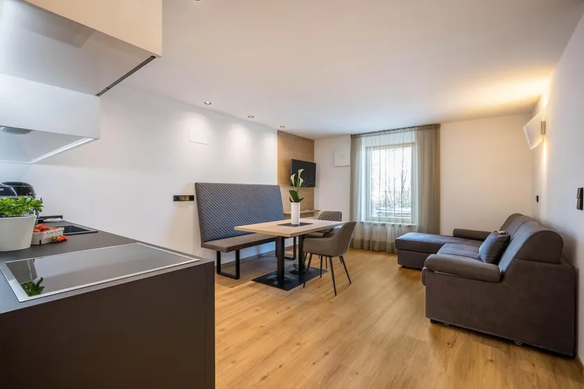 Modern Apartment \"Nice 5\" in the Center of Bressanone/Brixen - Image 1