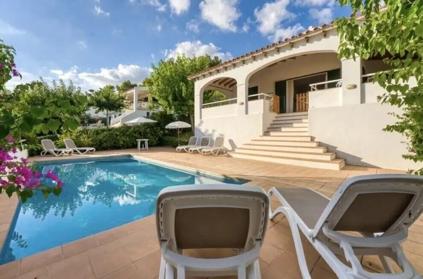 Villa R10 à Santo Tomás, climatisée, piscine et proche de la plage - Image 1
