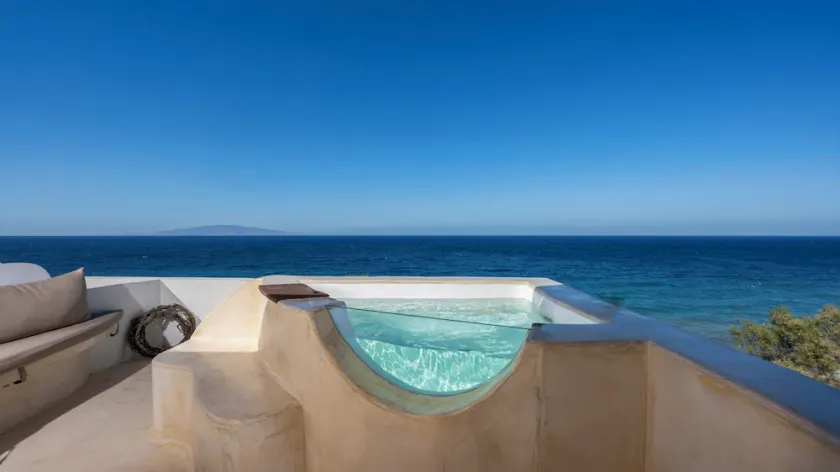 Michelangelo Beach Villa - Image 1