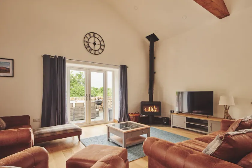 Plum Cottage - Image 1