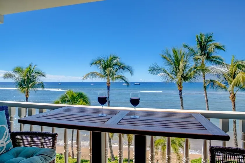 Oceanfront Condo på Lahaina Shores med fejende havudsigt - Image 1