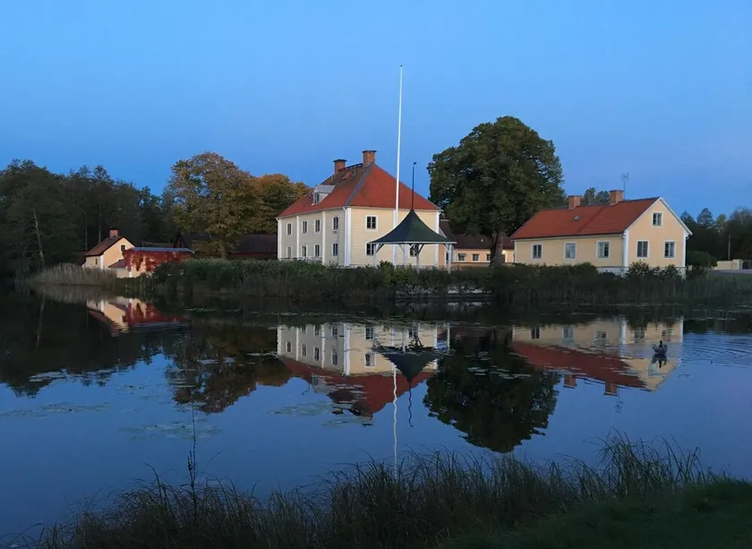 Brevens Bruk, Ein Haus mit Geschichte ! Der östliche Flügel - Image 1