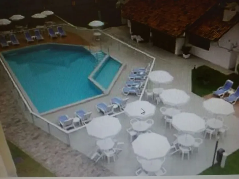 Beautiful apartment in a condominium across from the beach. - Image 1