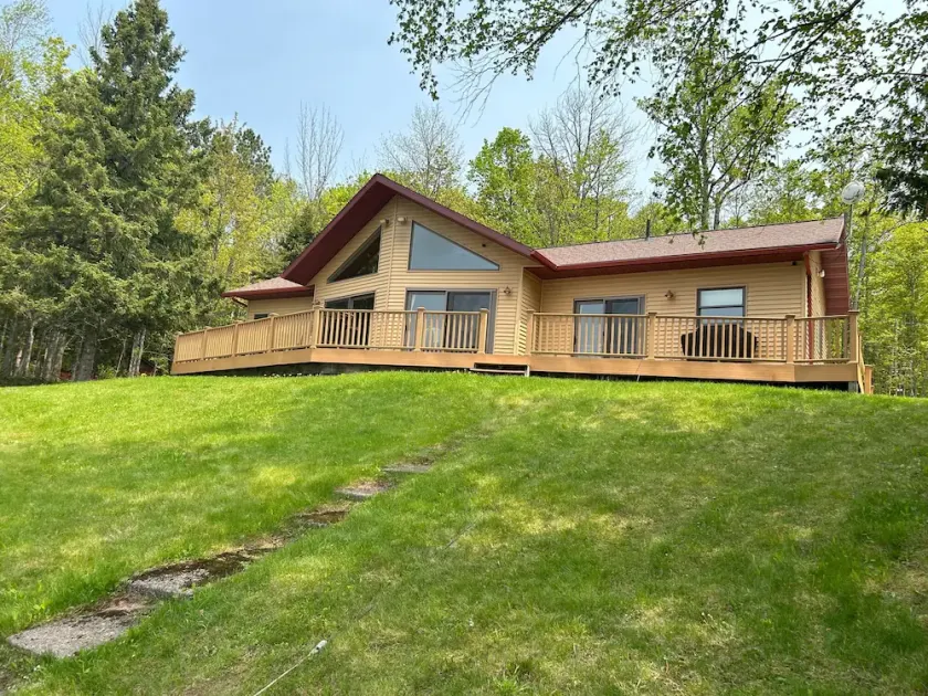 Lake home with UTV/Snow trails located at mailbox. - Image 1