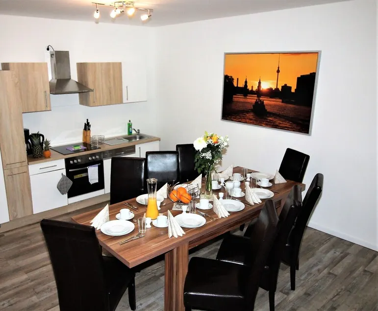 4 rooms, up to 14 persons, luxurious furnishings, \"hibiscus\" - Image 1