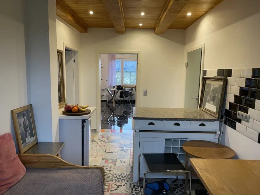 Family apartment with a double bedroom and 1 extra bed, 16 km from Alexanderplatz in Berlin - Image 1