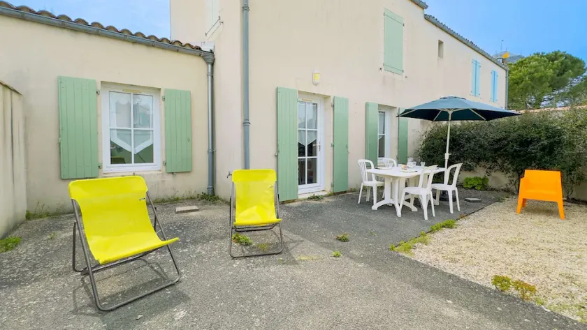 Nice apartment near the port of Saint Martin - Image 1