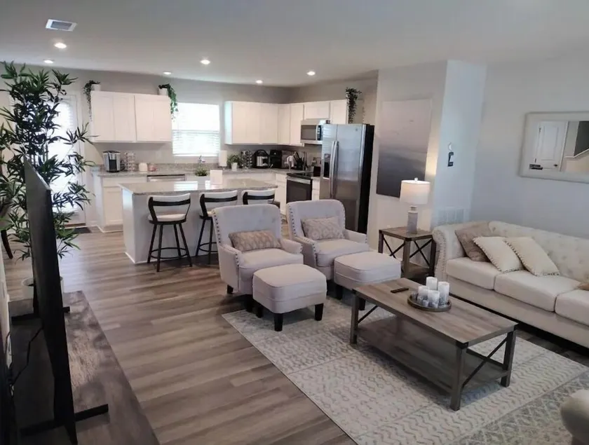 Nice! New home near VSU x Fort Lee Military Base mins to DT Richmond VA - Image 1