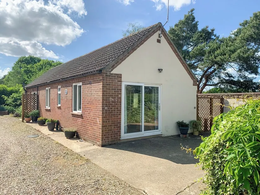 1 Schlafzimmer Unterkunft in Hevingham, near Norwich - Image 1