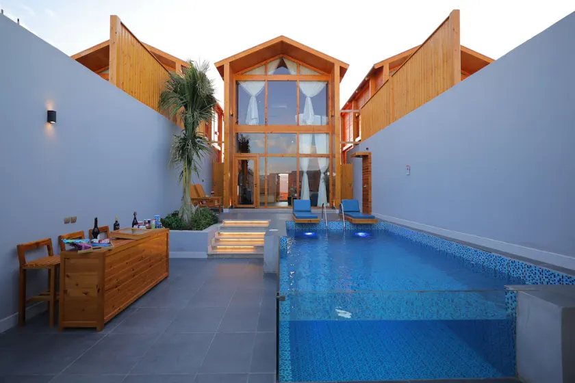 lakes cottages - Image 1